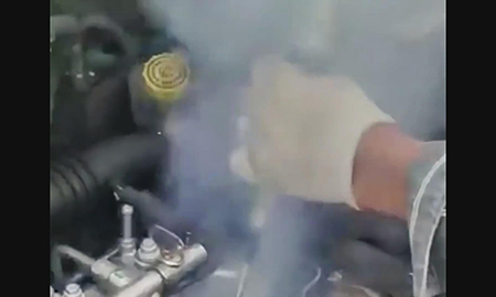 發(fā)動(dòng)機(jī)積碳干冰清洗應(yīng)用案例視頻 